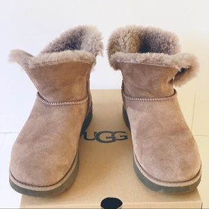 Ugg with classic cuff mini mauve 7.5